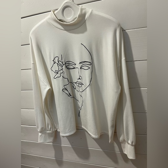 🤍NWOT Reitmans Face Line Art Sweater – XXL – Cream - Picture 6 of 10